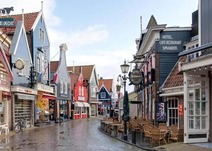 보트호텔 Houseboat In Near Edam 볼렌담
