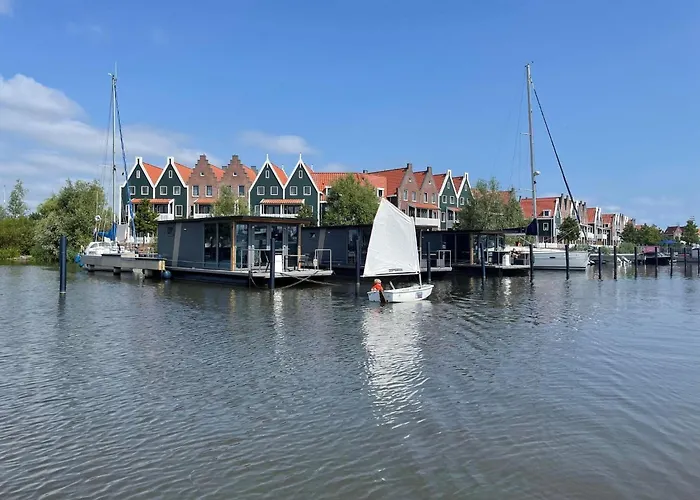 보트호텔 Houseboat In Near Edam